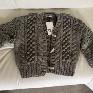 Brand New w Tags ZARA Popcorn  Chunky Cardigan Sweater